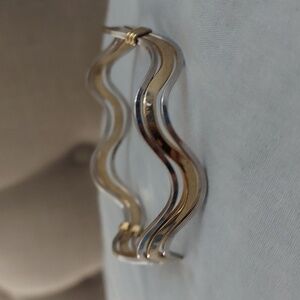 Vintage Avon Gold and Silver Wave Bangle Bracelet